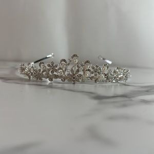 NEW Elegant Pretty Princess Tiera